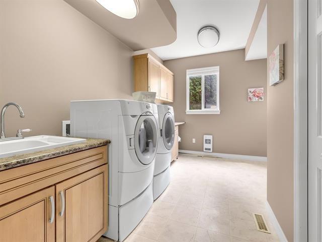 14096 28a Avenue Property Photo 22