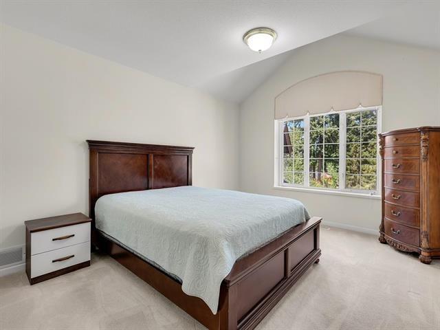 14096 28a Avenue Property Photo 33
