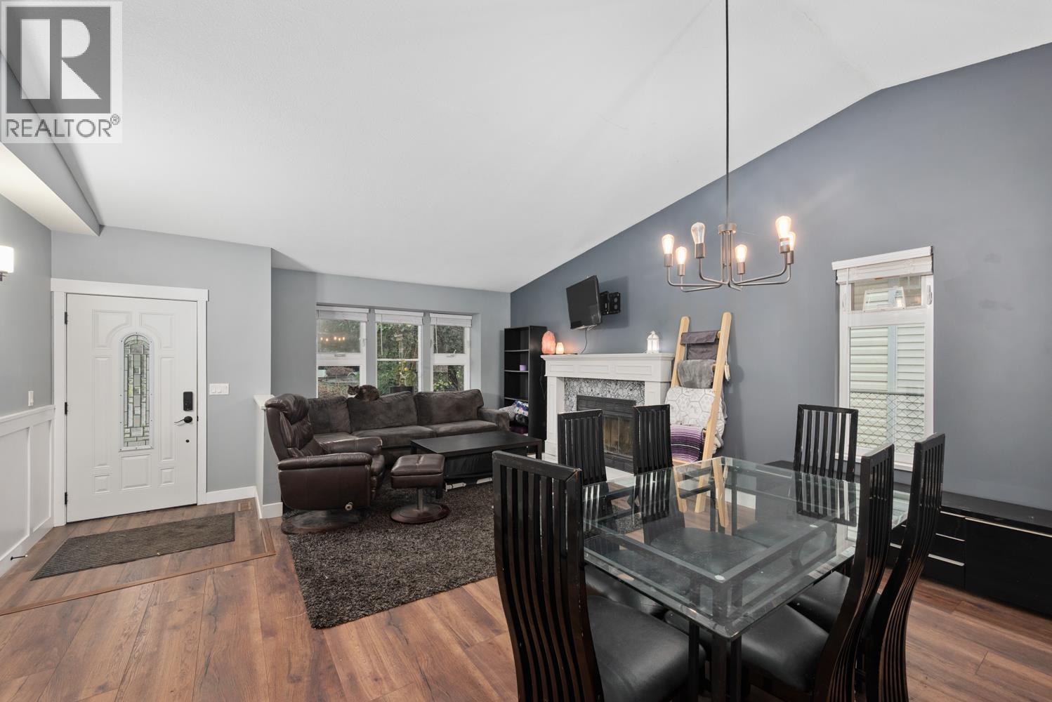 11937 237a Street Property Photo 4