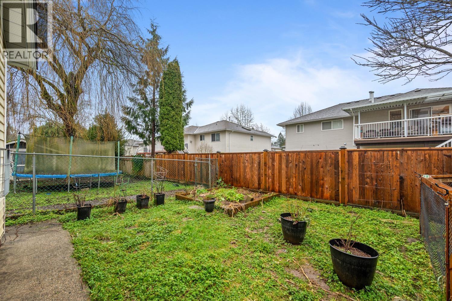 11937 237a Street Property Photo 35