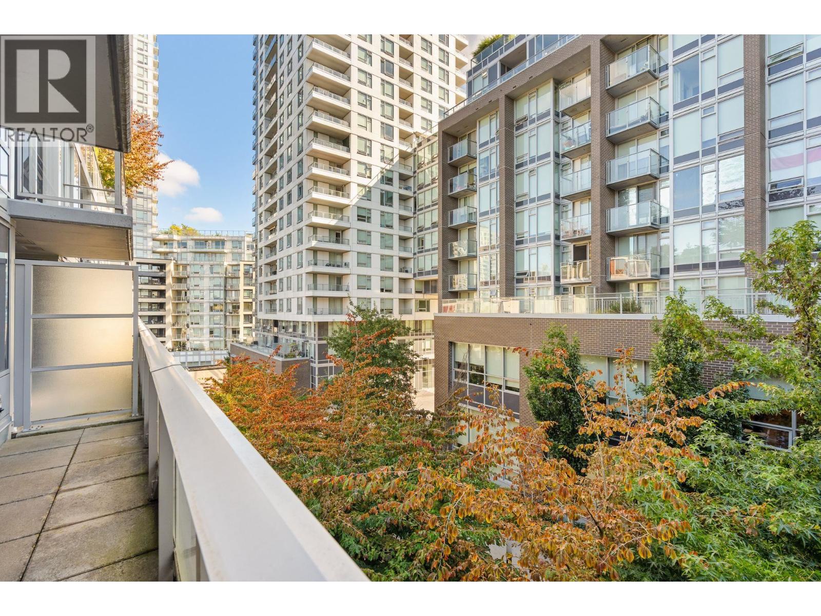 621 5598 Ormidale Street Property Photo 10
