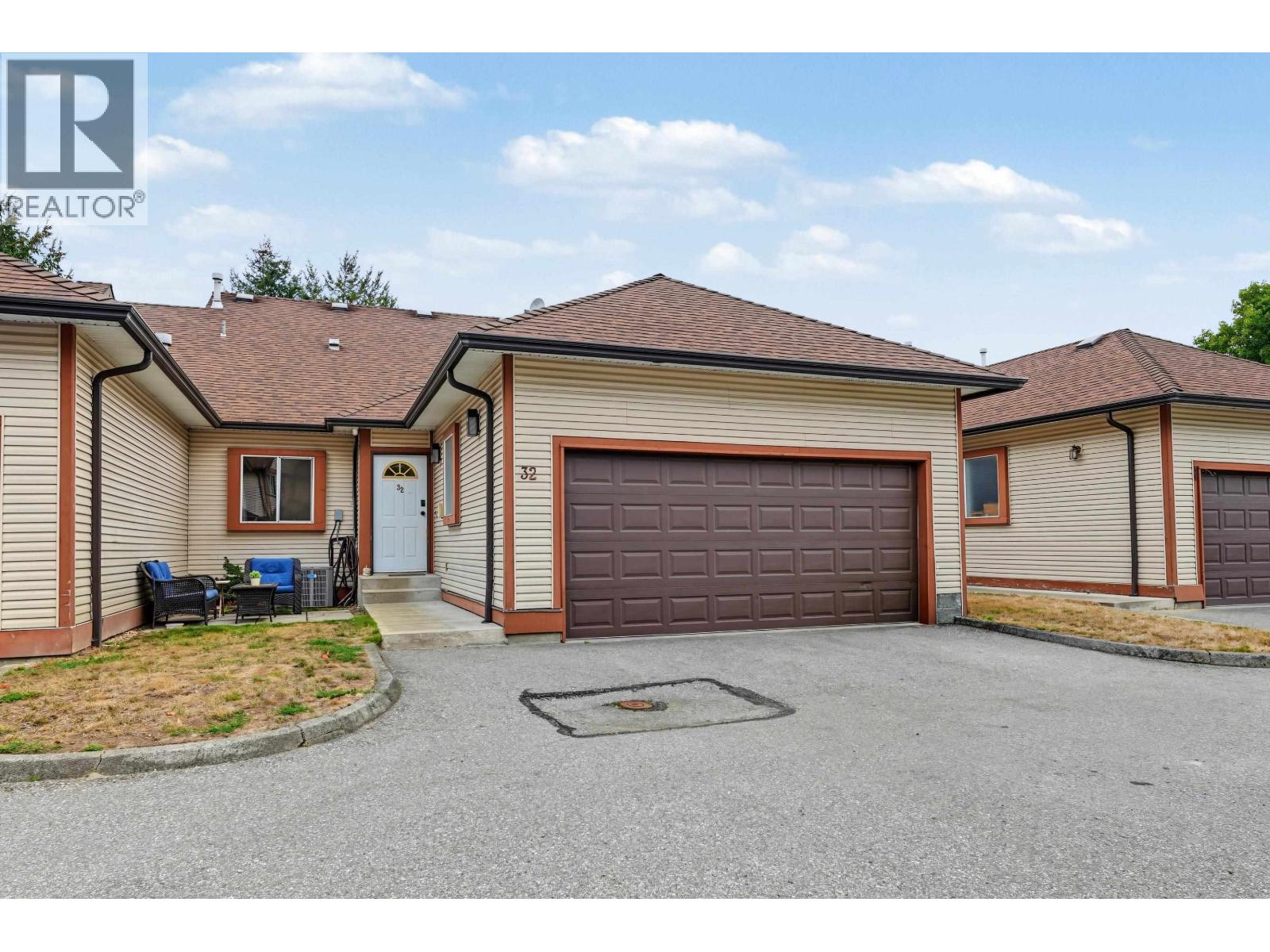 32 23151 HANEY BYPASS Property Photo 1