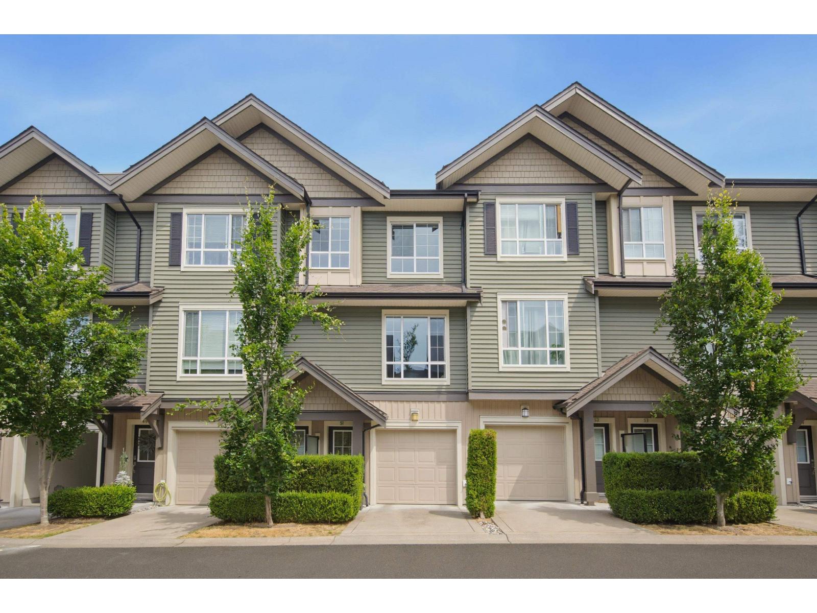 51 4967 220 STREET Property Photo 1