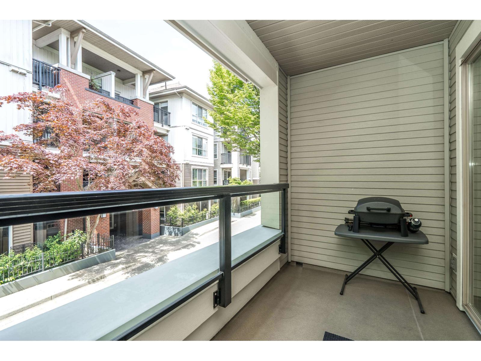 A218 8929 202 Street Property Photo 10