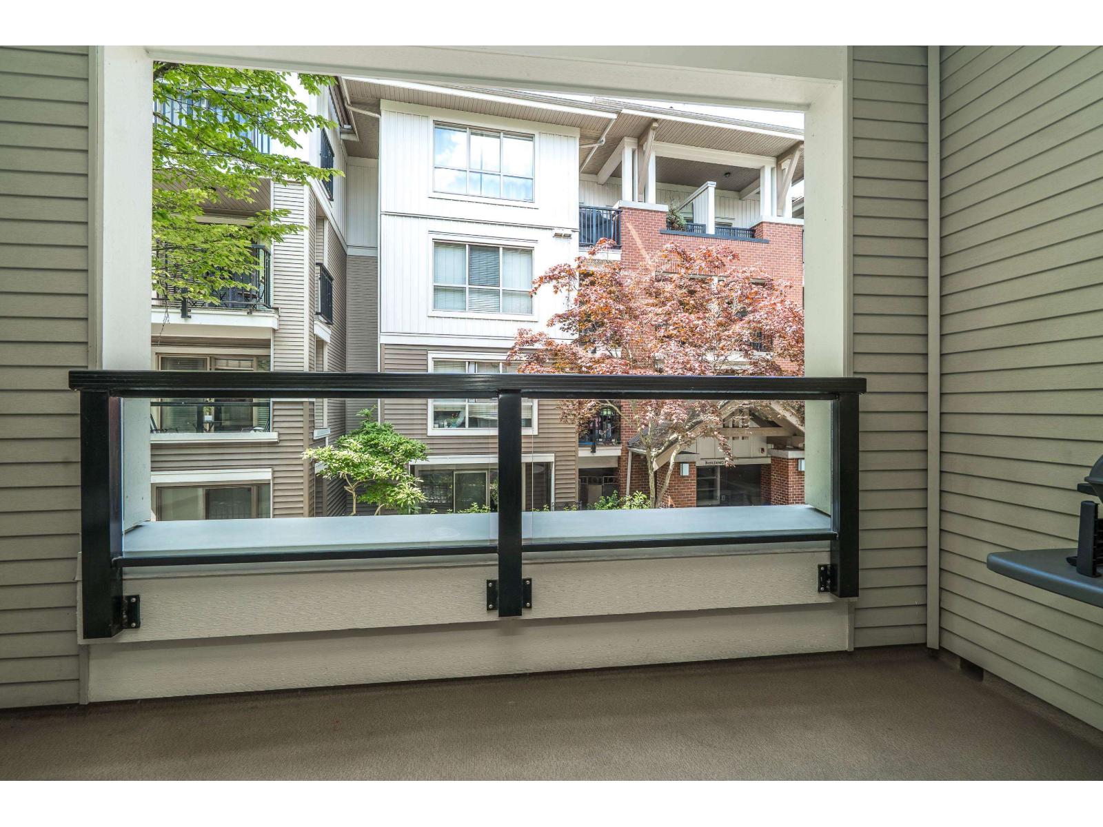 A218 8929 202 Street Property Photo 17