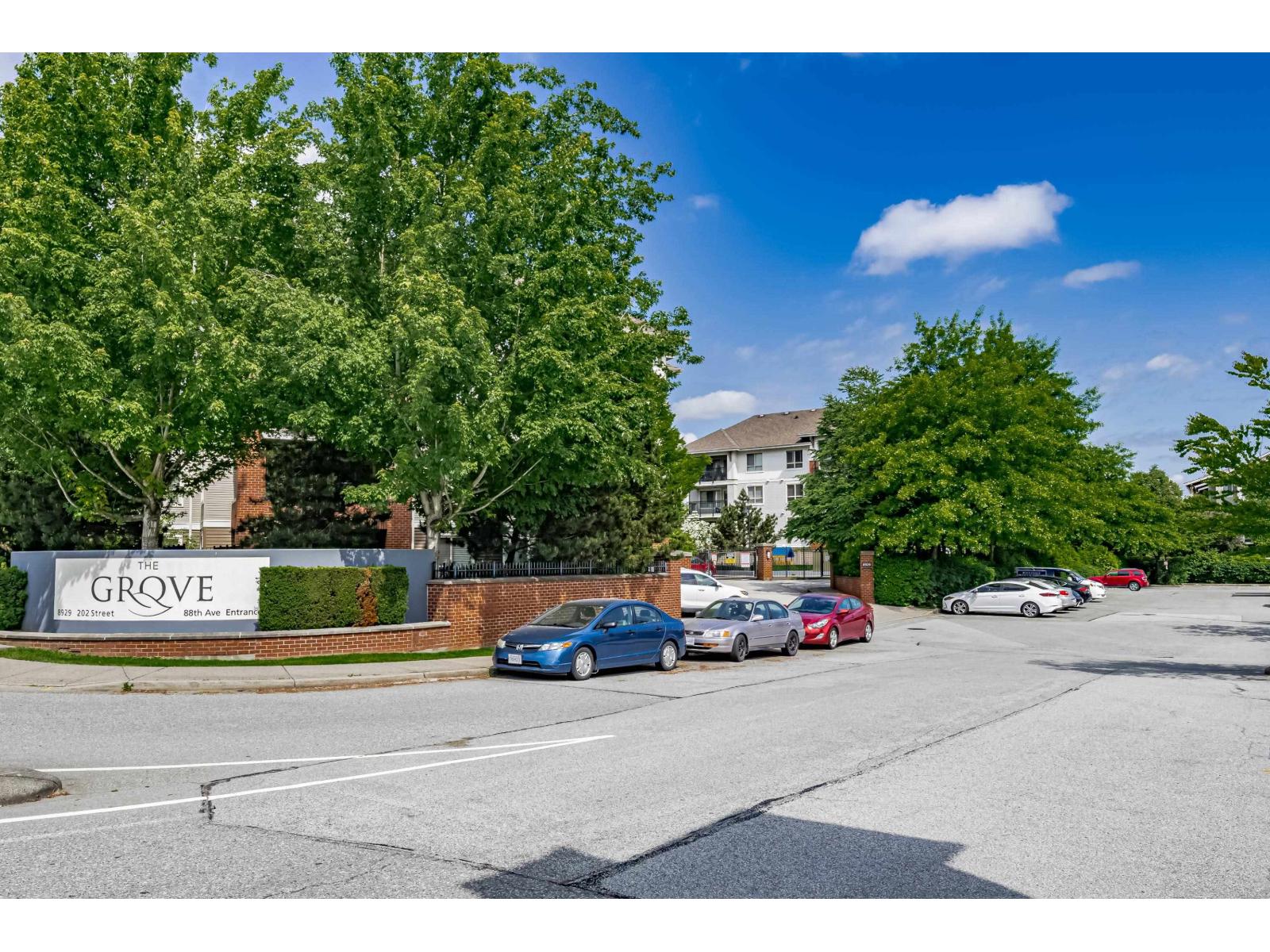 A218 8929 202 Street Property Photo 34