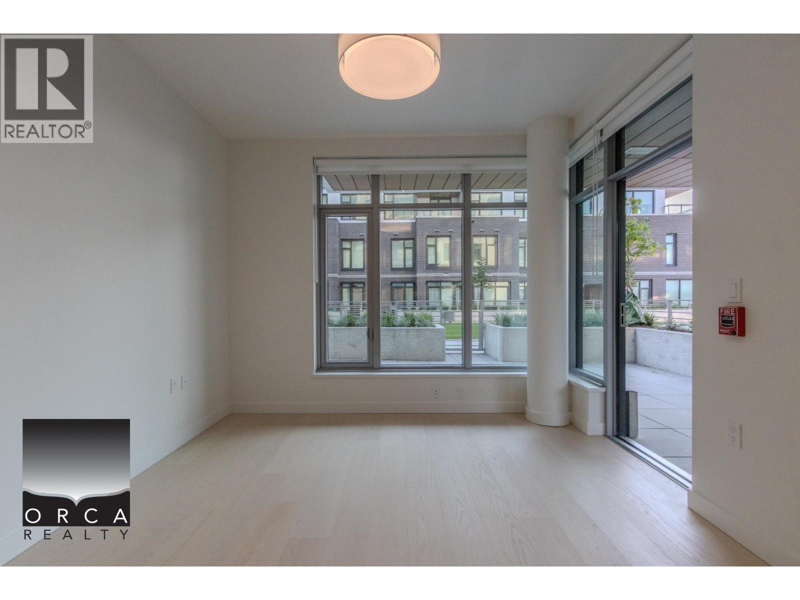 102 777 Harbour Way Property Photo 3