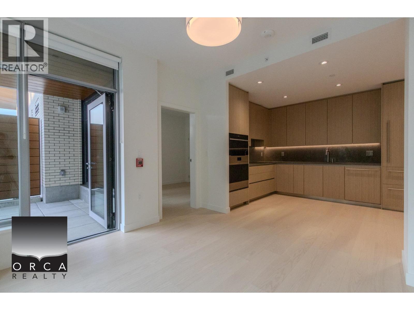 102 777 Harbour Way Property Photo 8