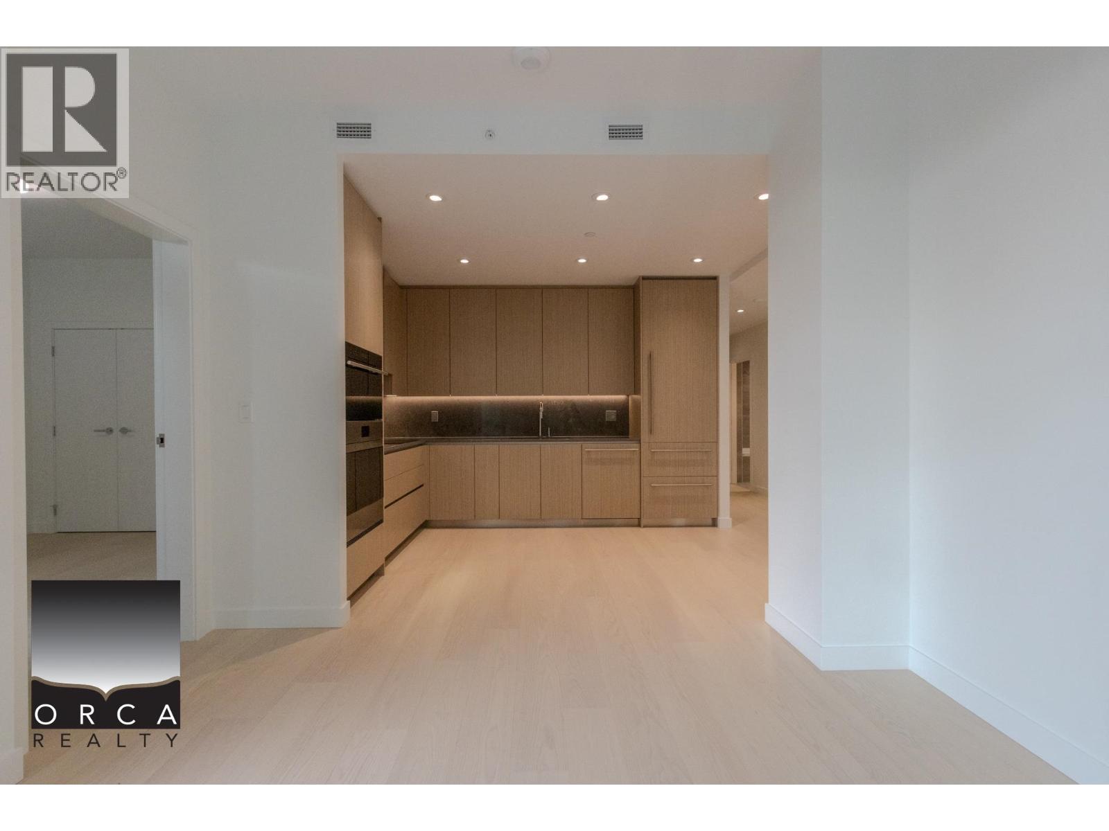 102 777 Harbour Way Property Photo 10