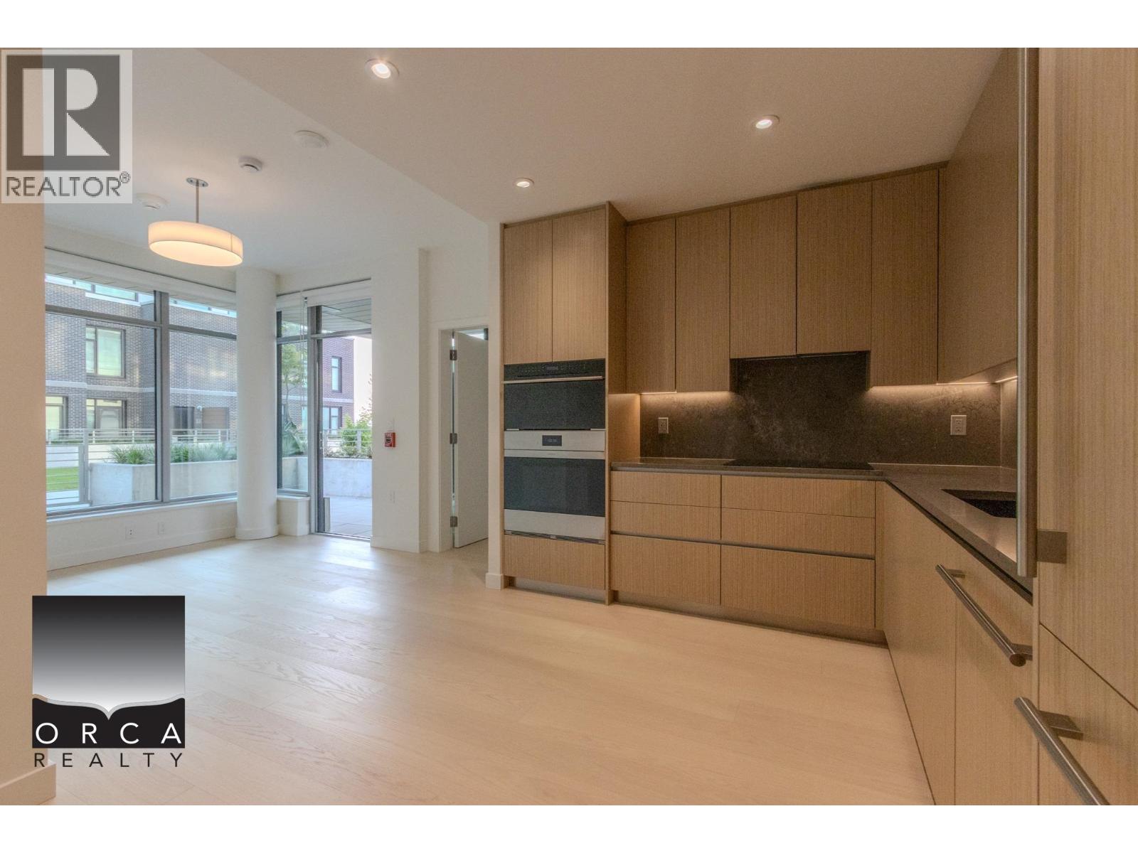 102 777 Harbour Way Property Photo 11