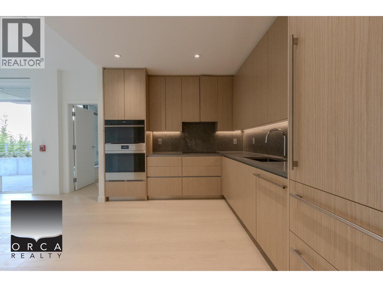 102 777 Harbour Way Property Photo 12
