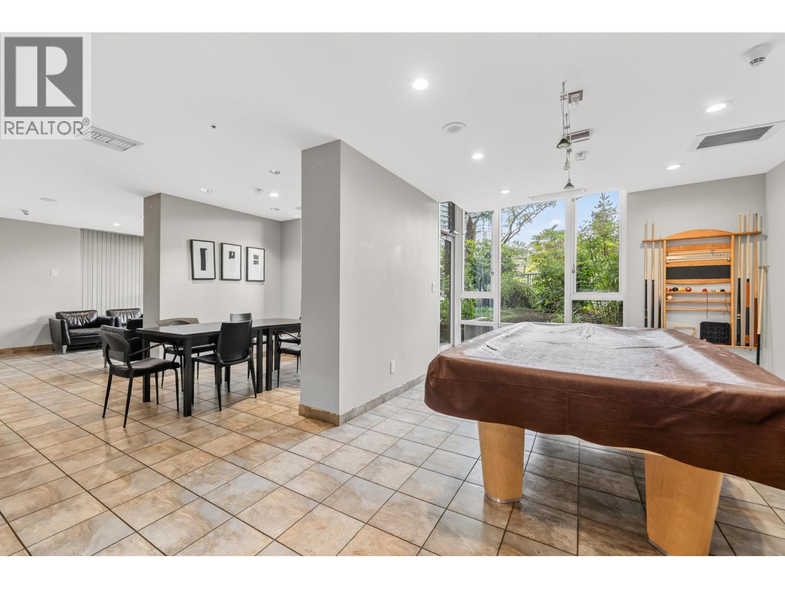 3607 1033 Marinaside Crescent Property Photo 36