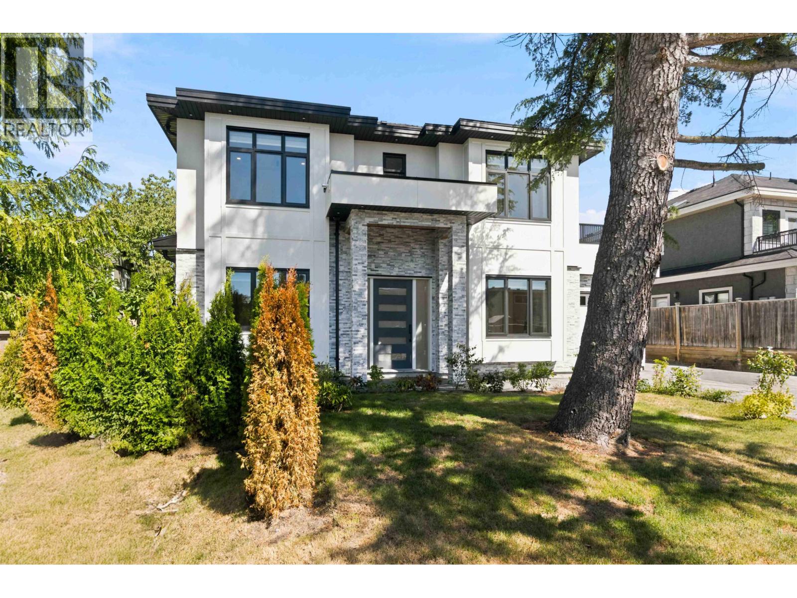 1 3871 Springfield Drive Property Photo 34