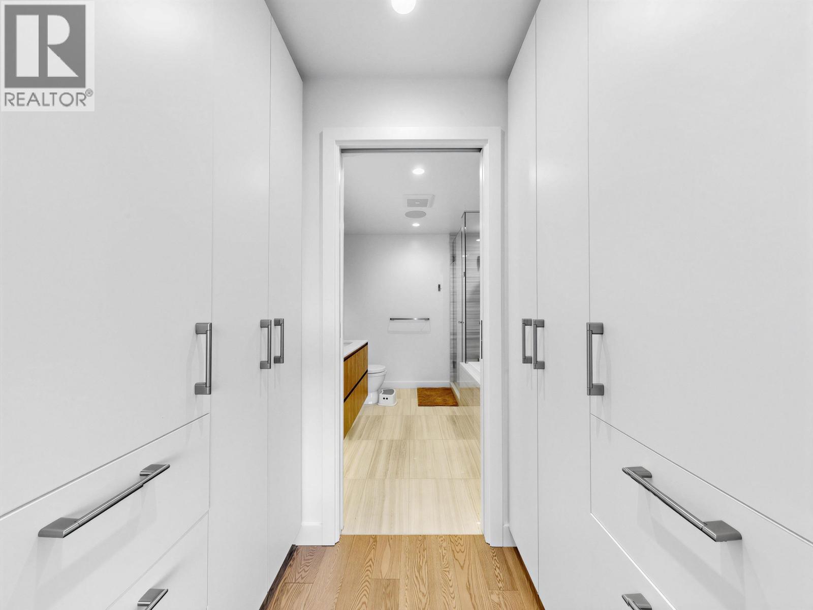 1007 6811 Pearson Way Property Photo 9