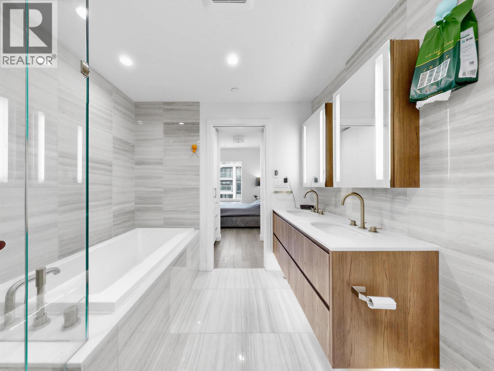 1007 6811 Pearson Way Property Photo 11