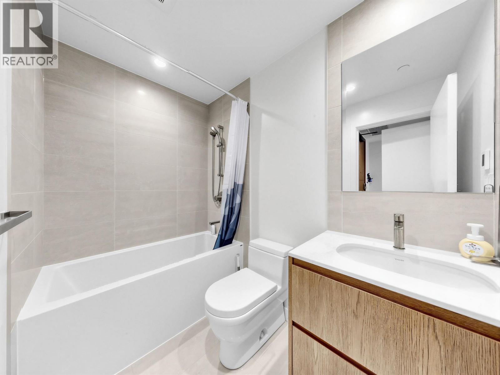 1007 6811 Pearson Way Property Photo 17
