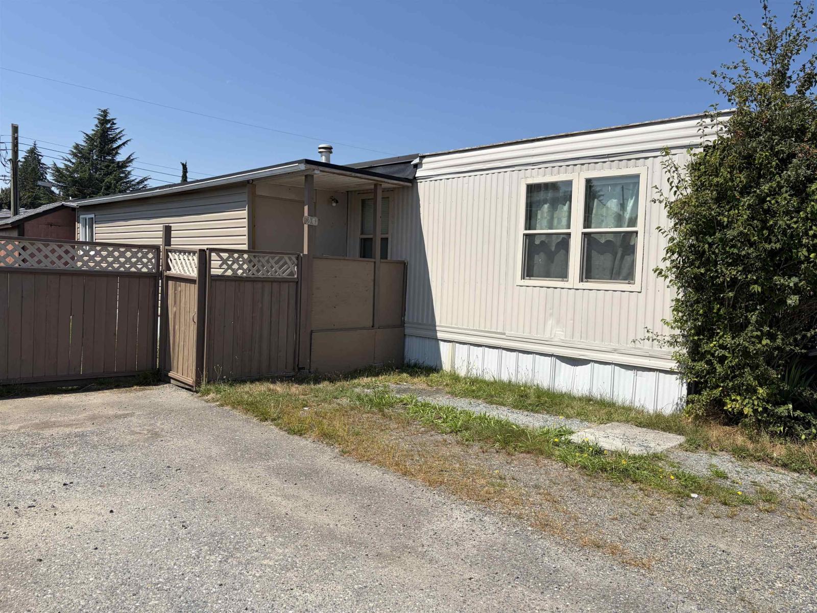 20 26892 Fraser Highway Property Photo 1