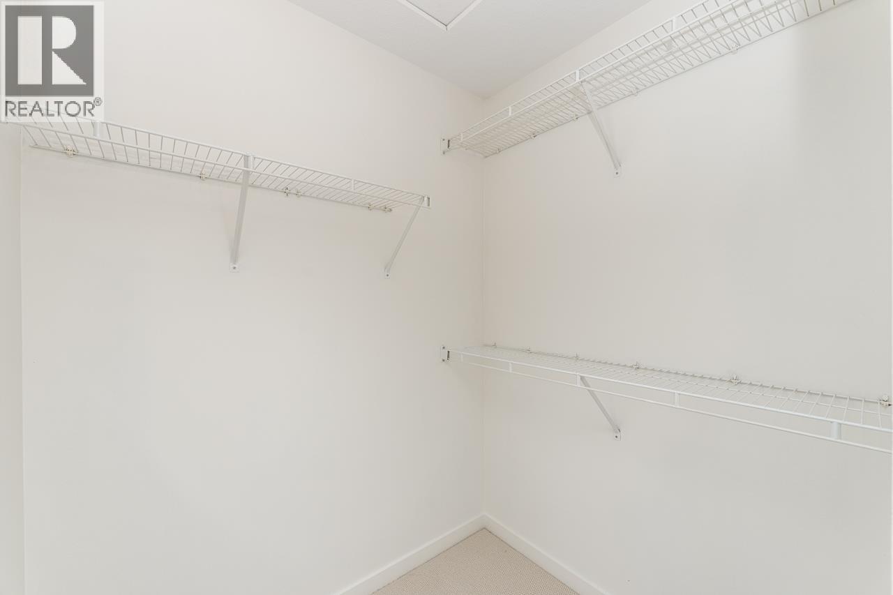 21 6099 Alder Street Property Photo 12