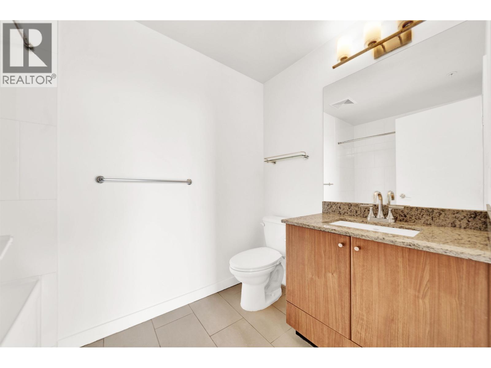 1005 280 Ross Drive Property Photo 10