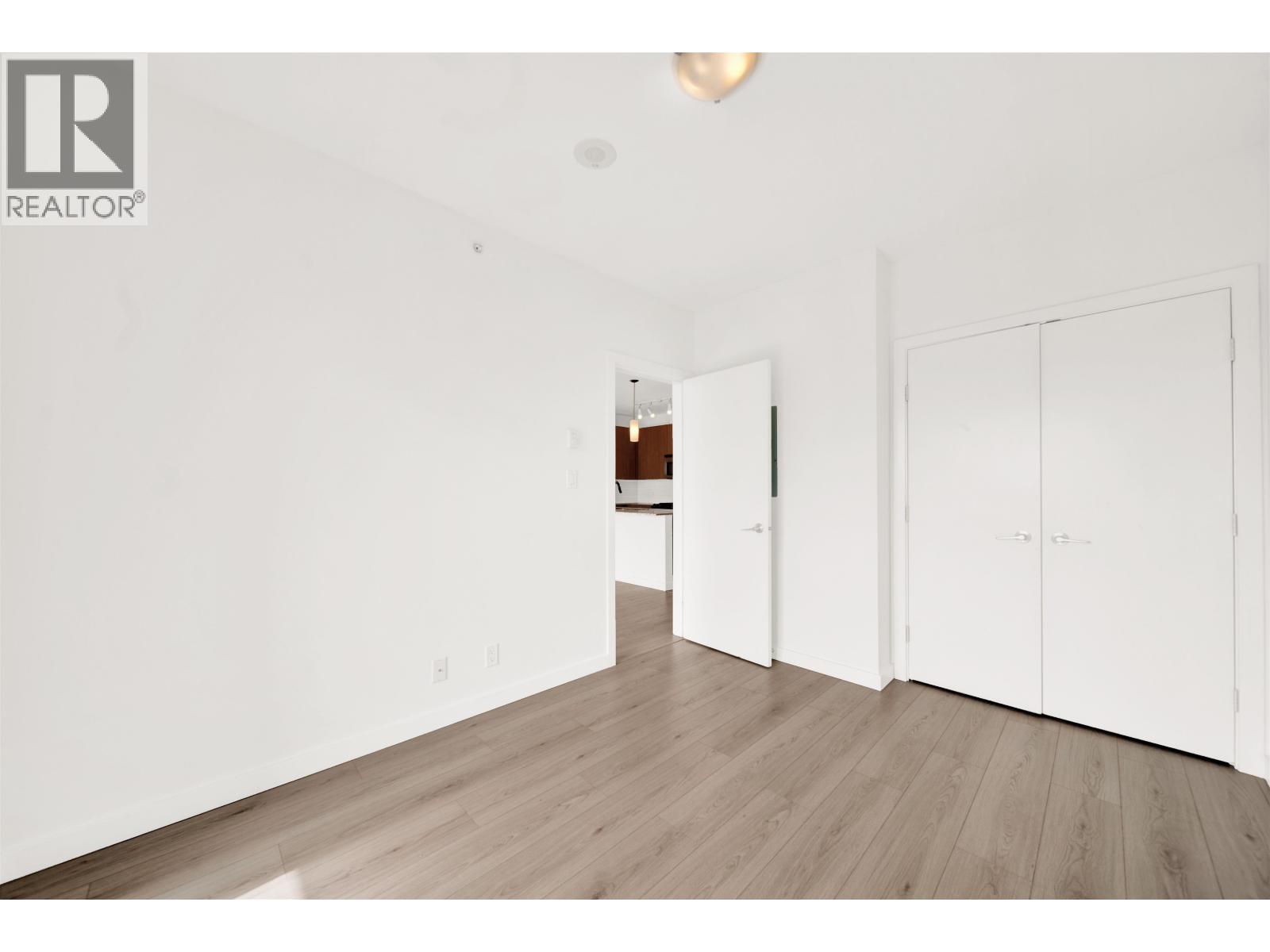 1005 280 Ross Drive Property Photo 12