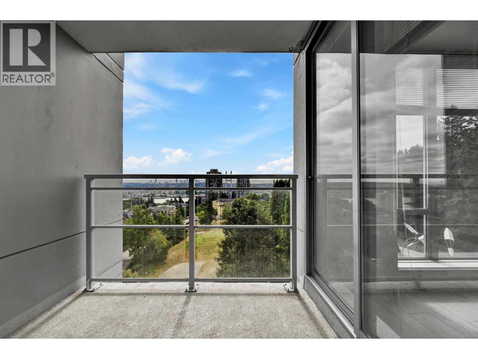 1005 280 Ross Drive Property Photo 17