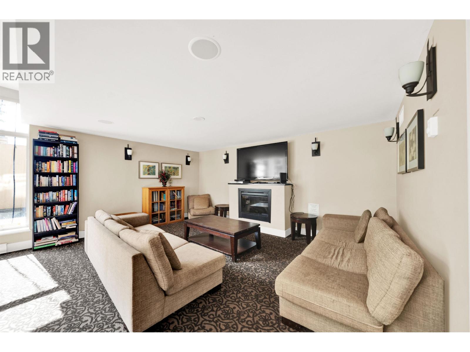1005 280 Ross Drive Property Photo 23