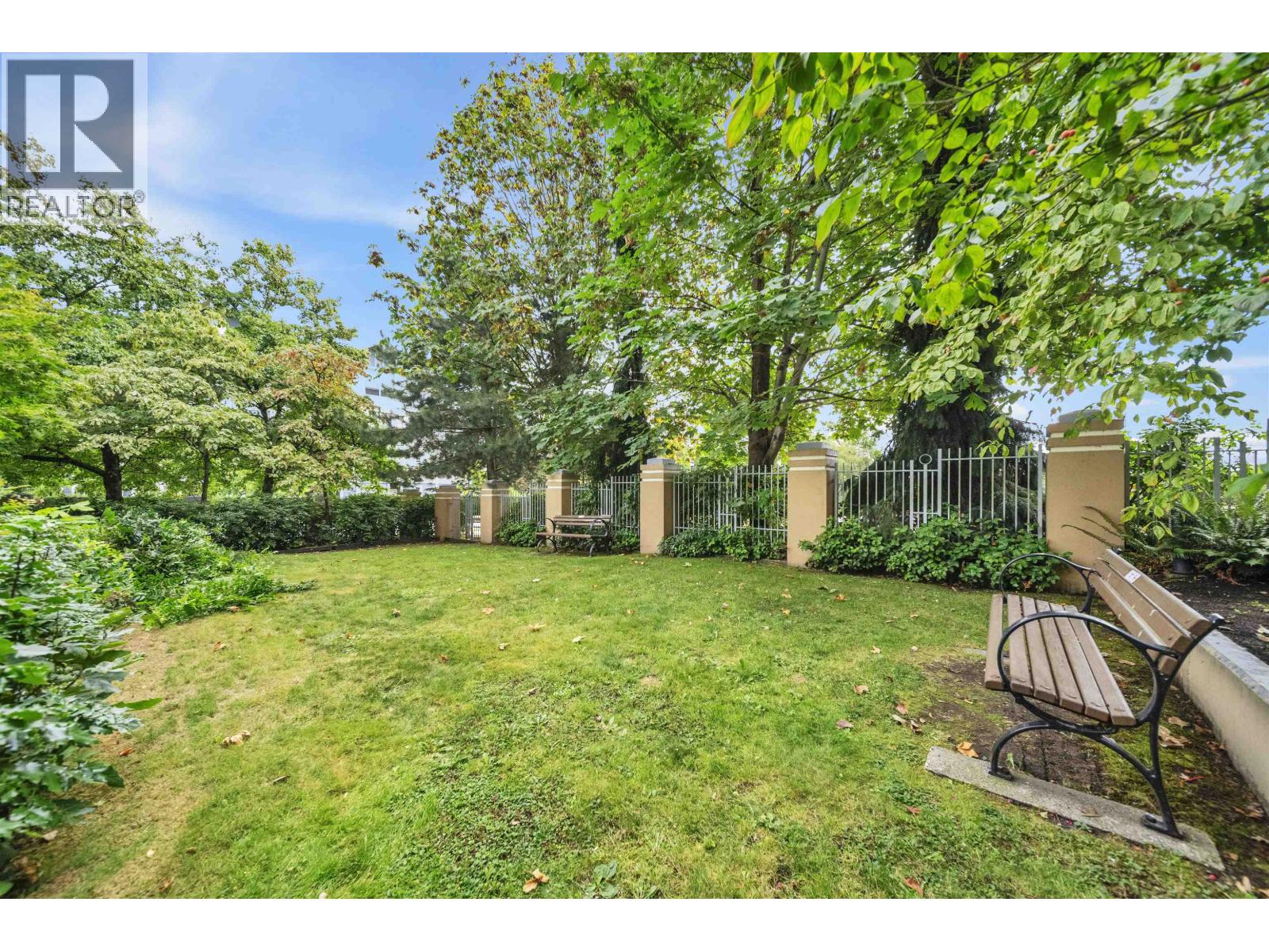 1005 280 Ross Drive Property Photo 31