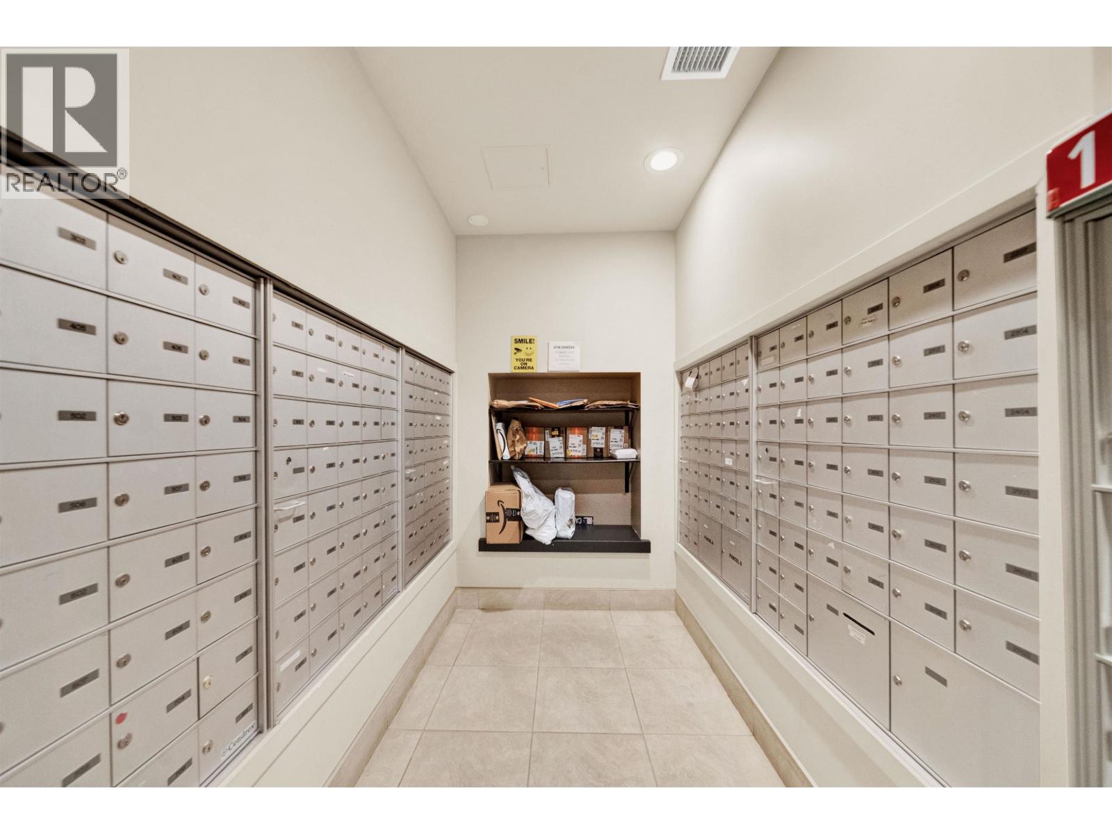 1005 280 Ross Drive Property Photo 32