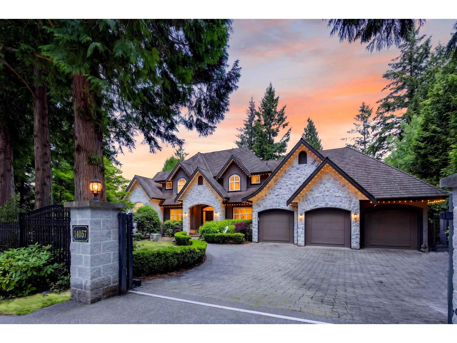14057 28 Avenue Property Photo 2