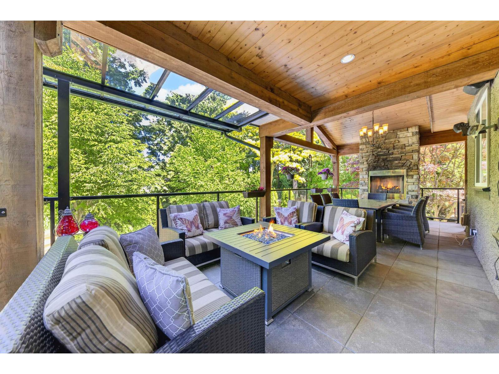 14057 28 Avenue Property Photo 13