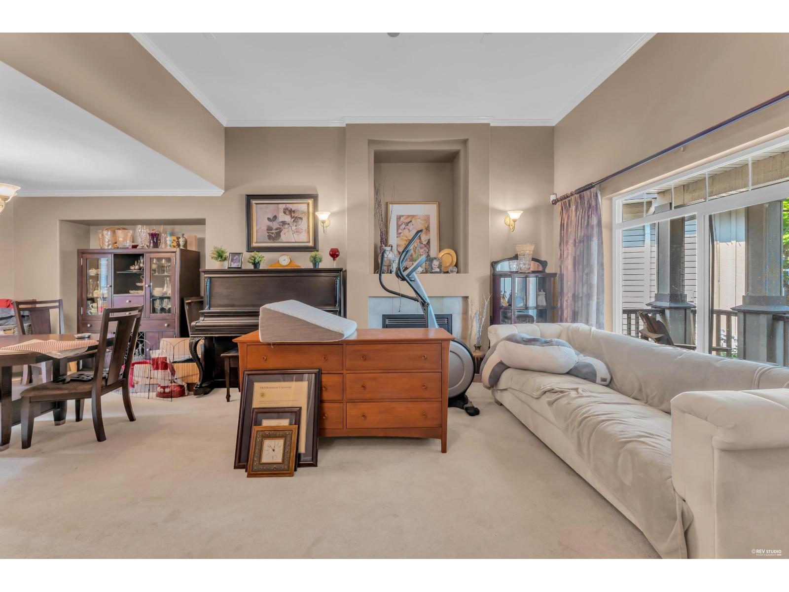 8333 167a Street Property Photo 8
