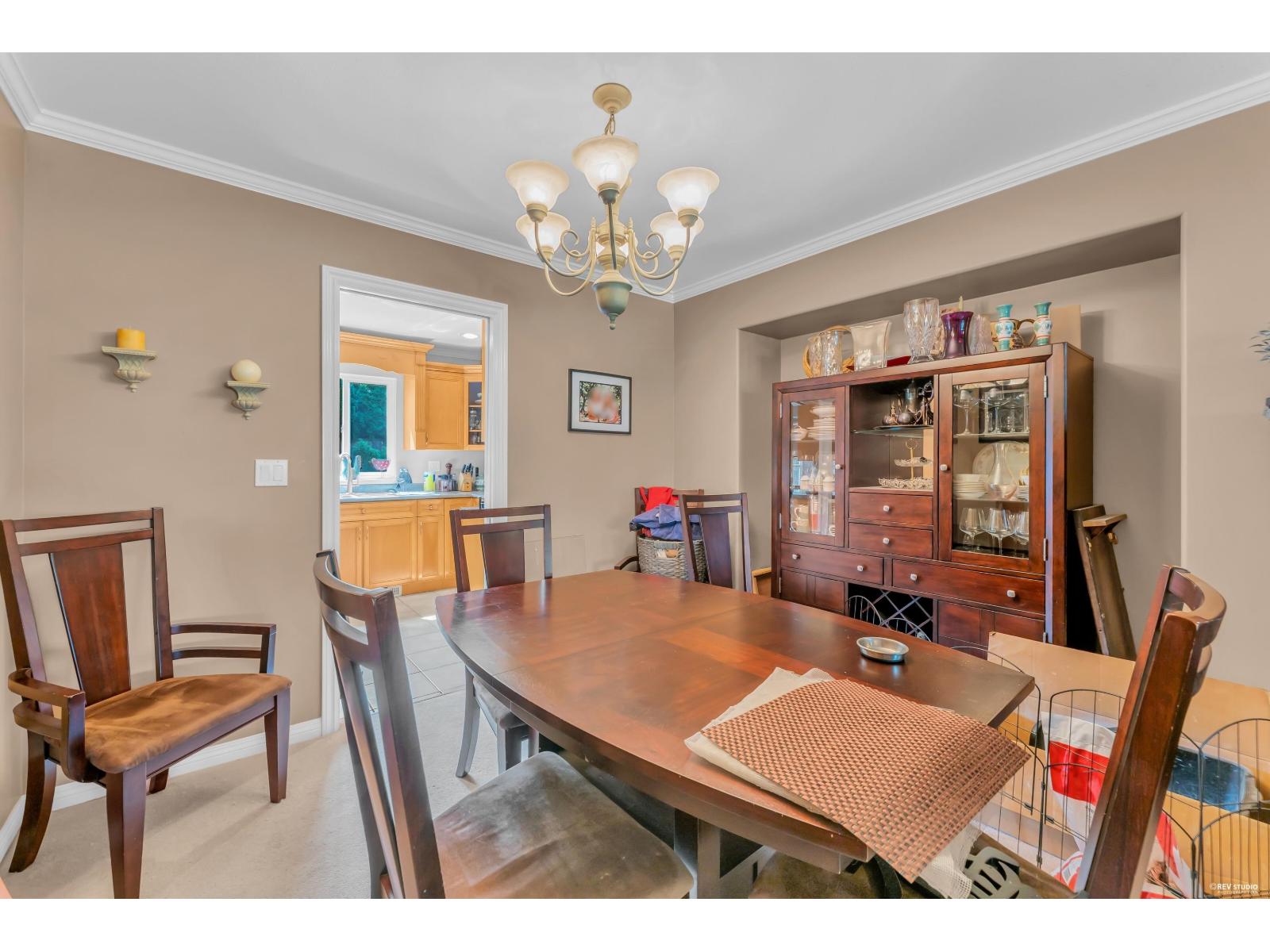8333 167a Street Property Photo 9