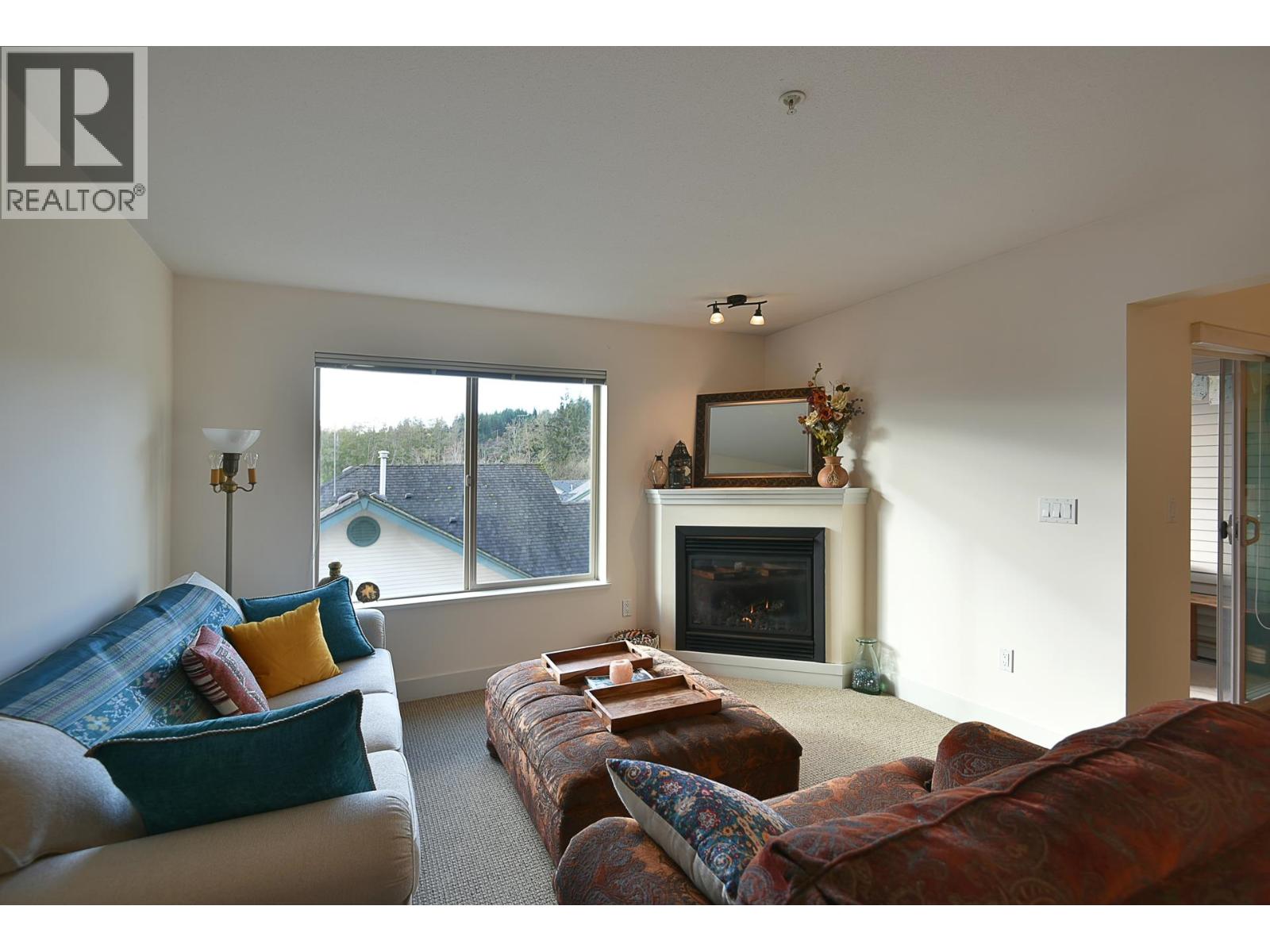 303 5711 Ebbtide Street Property Photo 3
