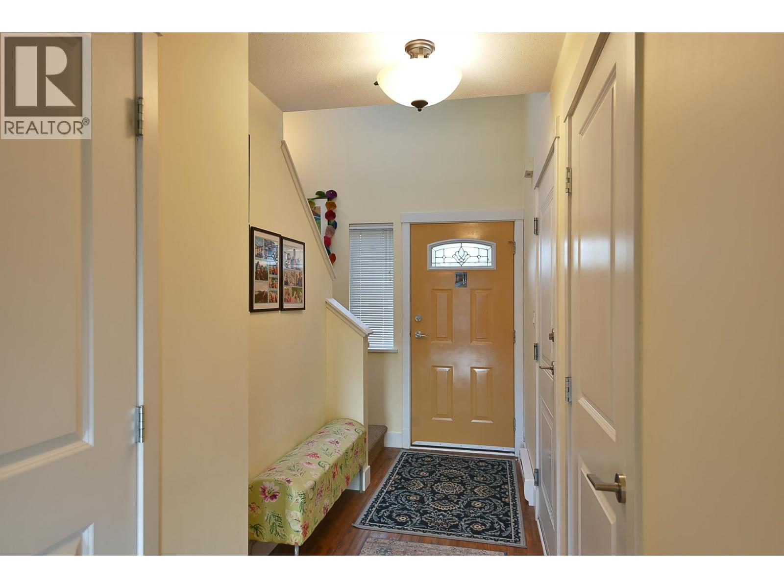 303 5711 Ebbtide Street Property Photo 9