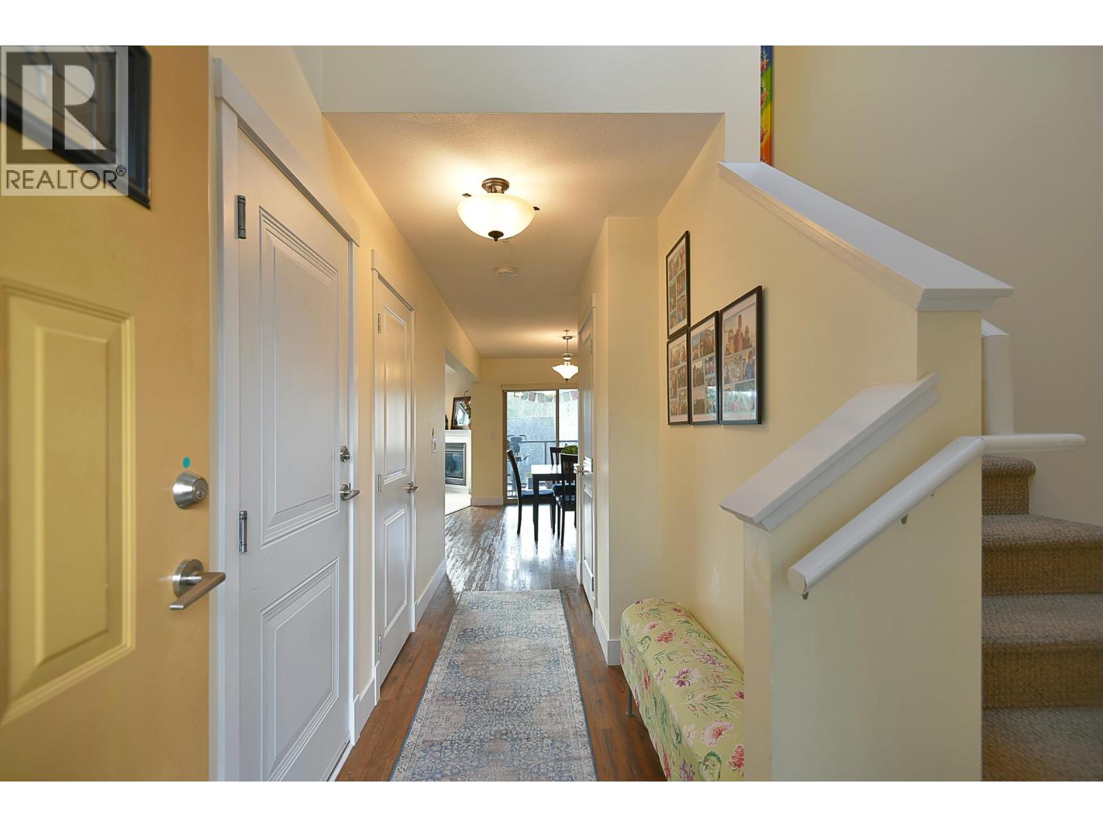 303 5711 Ebbtide Street Property Photo 10
