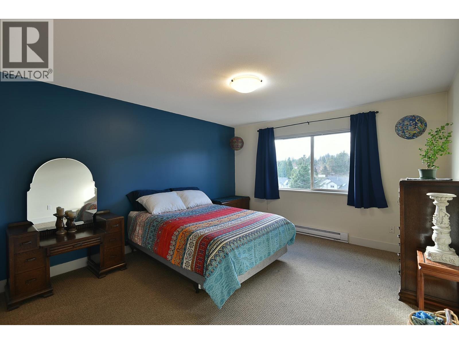 303 5711 Ebbtide Street Property Photo 12