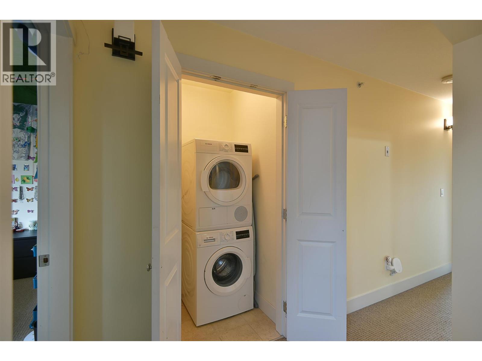 303 5711 Ebbtide Street Property Photo 20