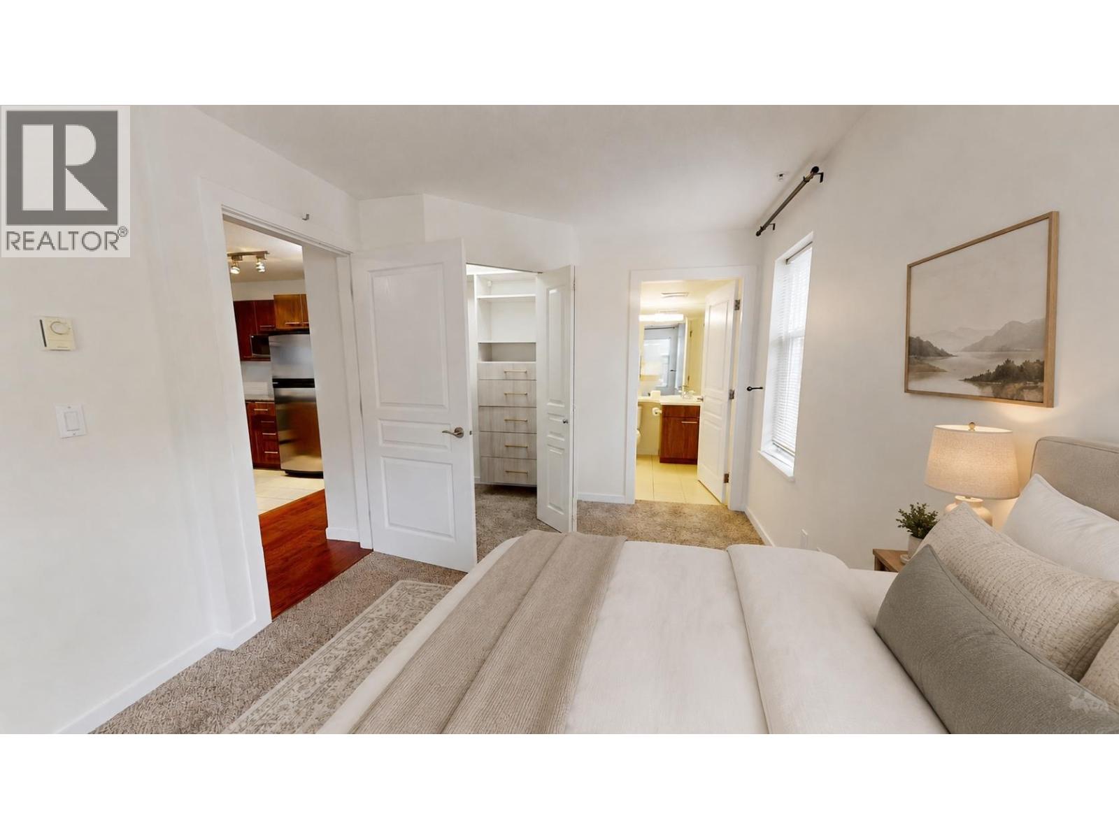 106 4788 Brentwood Drive Property Photo 11