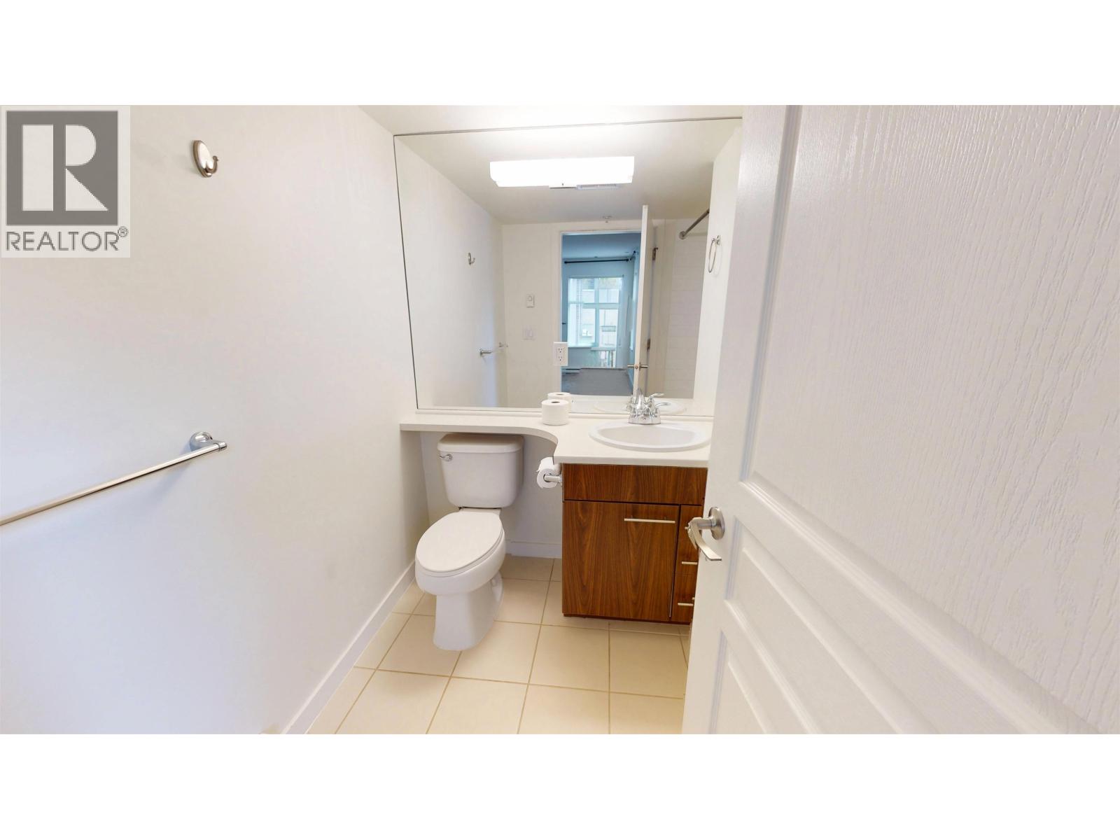106 4788 Brentwood Drive Property Photo 12