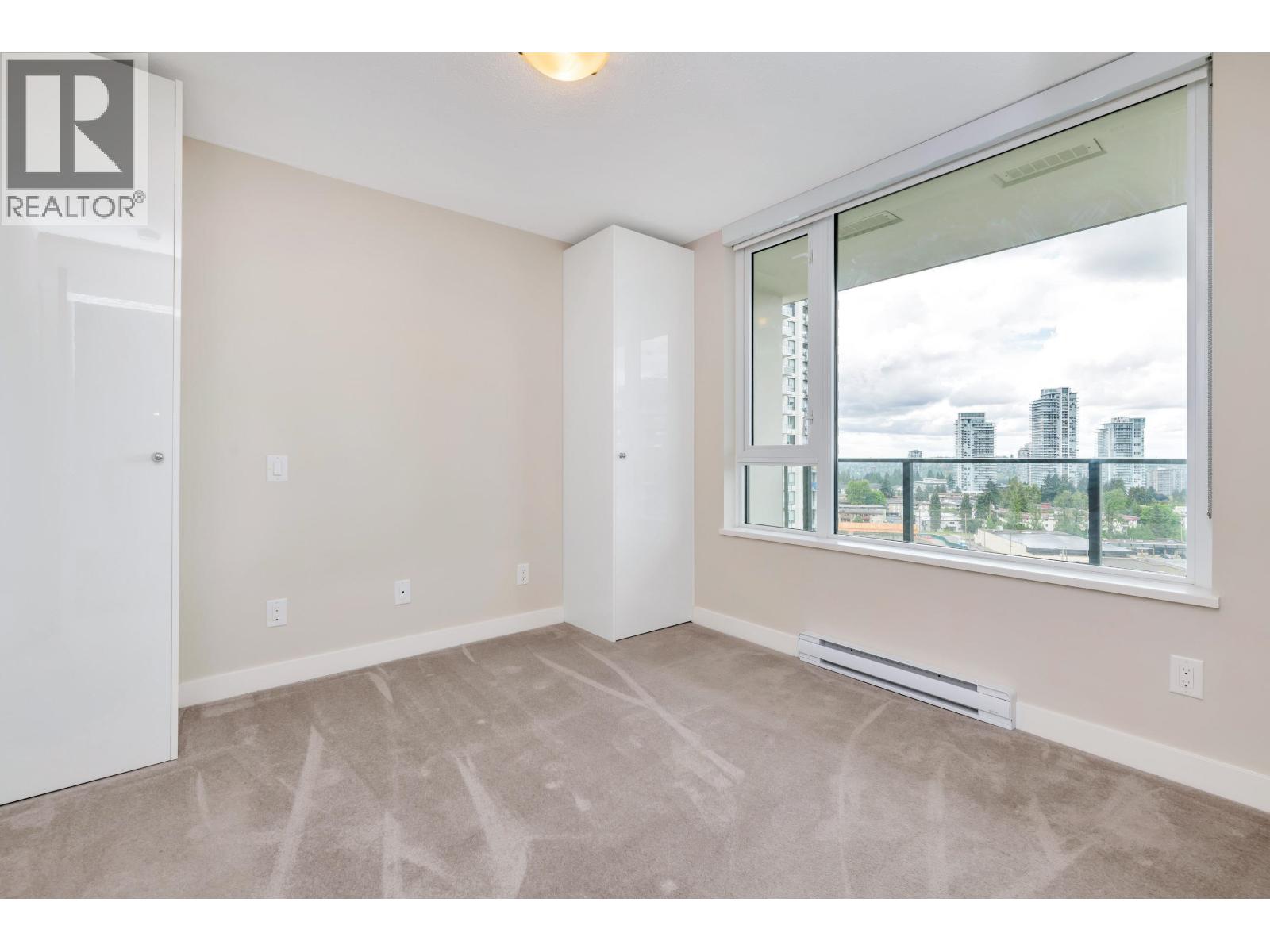 1407 602 Como Lake Avenue Property Photo 4
