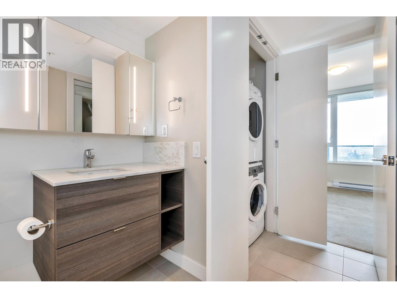 1407 602 Como Lake Avenue Property Photo 5