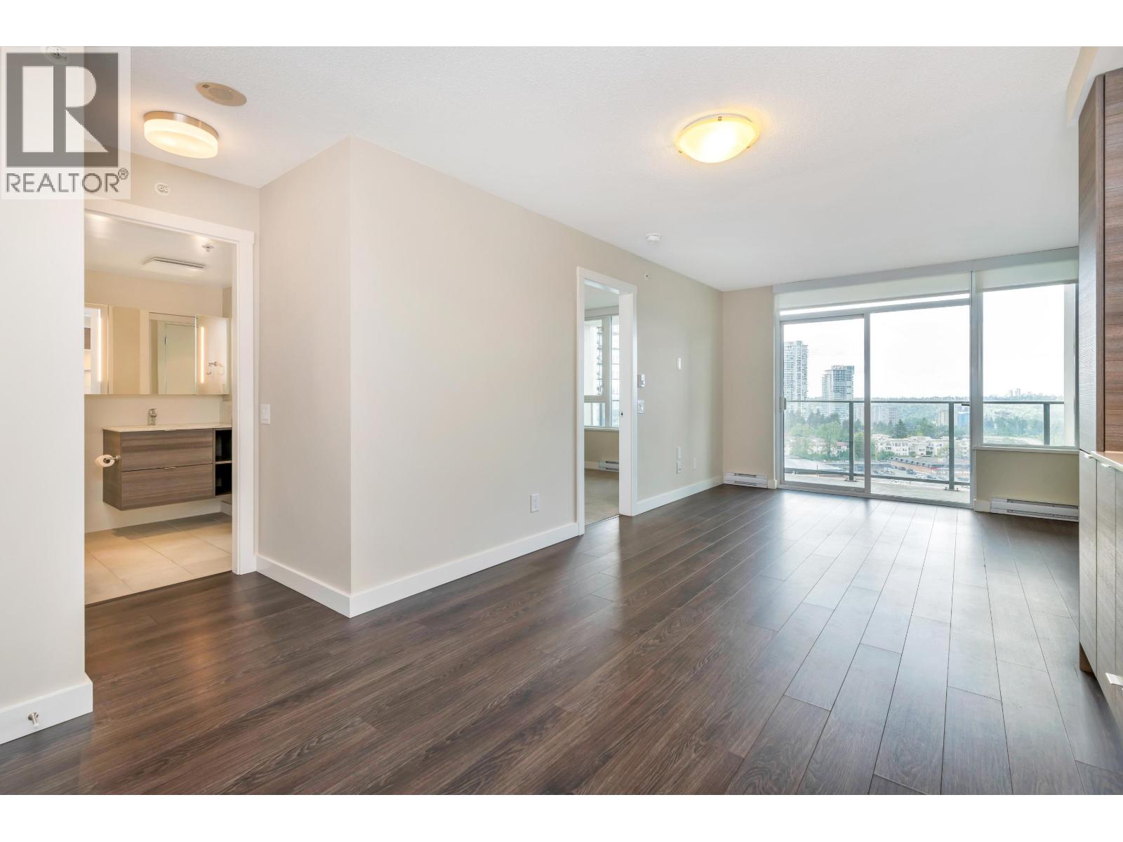 1407 602 Como Lake Avenue Property Photo 6
