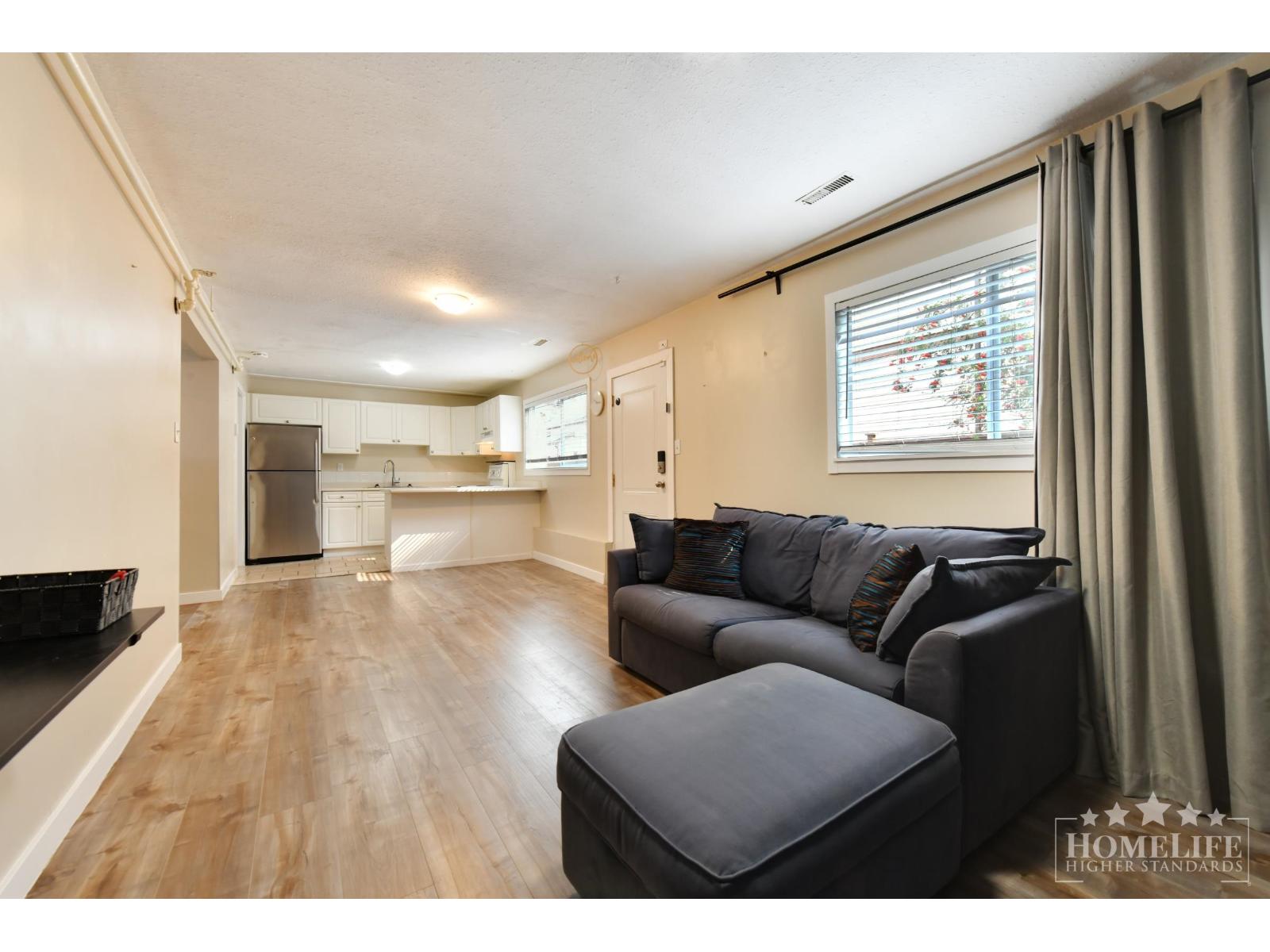 B 20844 Douglas Crescent Property Photo 4