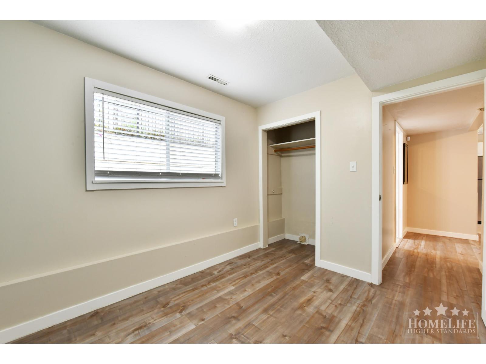 B 20844 Douglas Crescent Property Photo 11