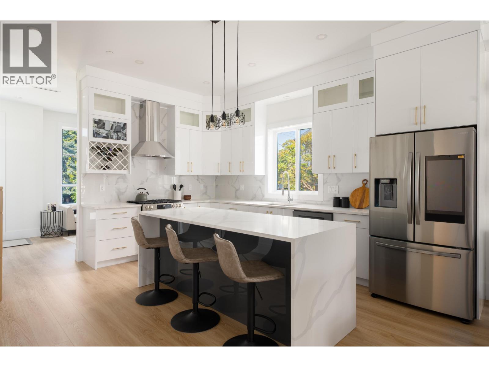 1 122 Eighth Avenue Property Photo 1
