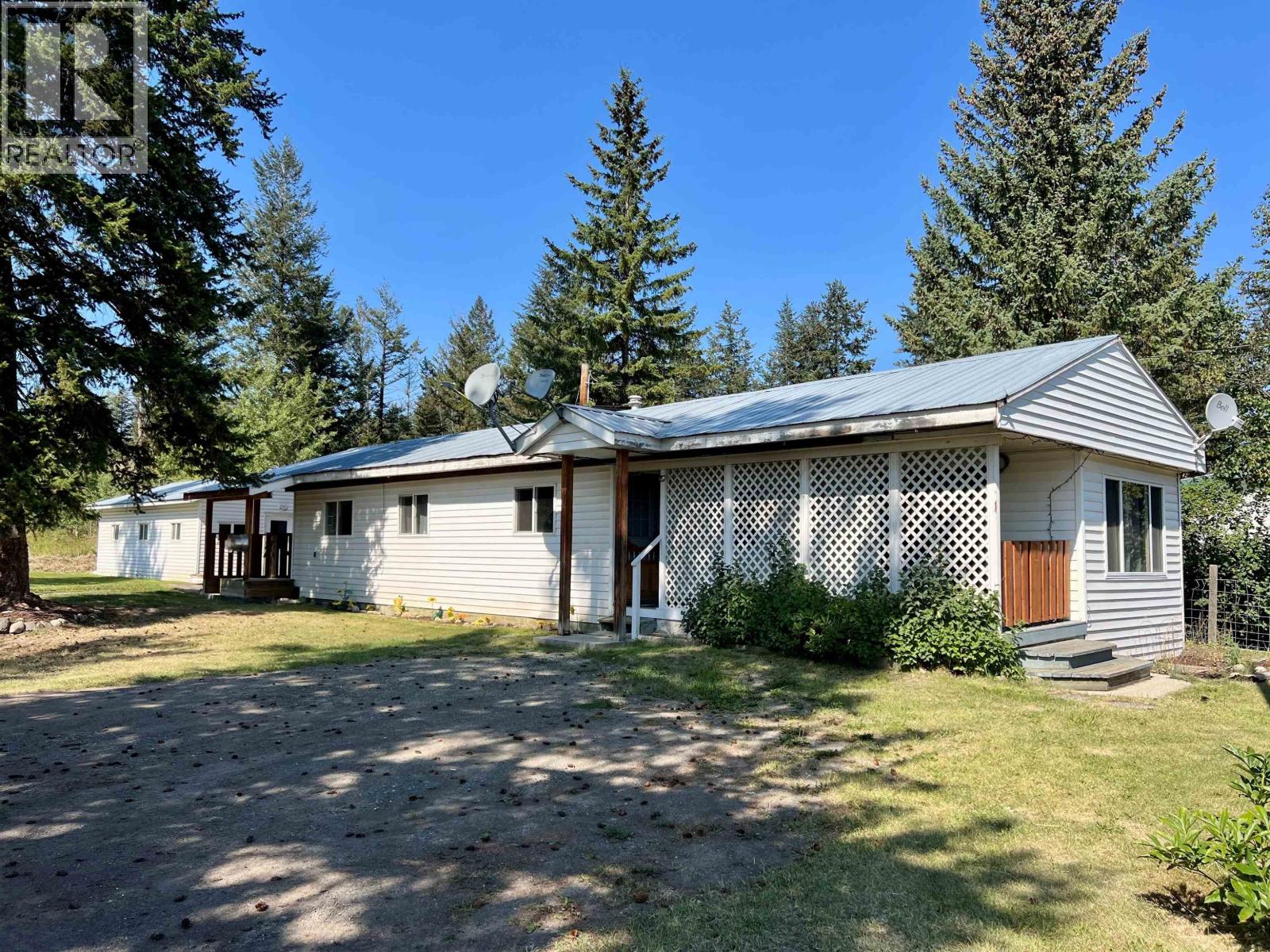 5396 Park Drive Property Photo 1
