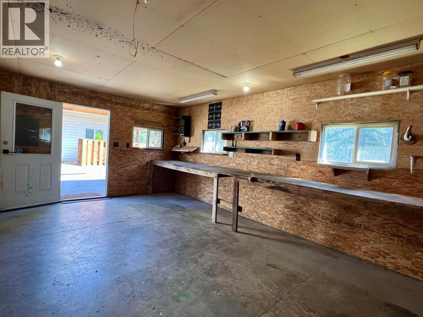 5396 Park Drive Property Photo 32
