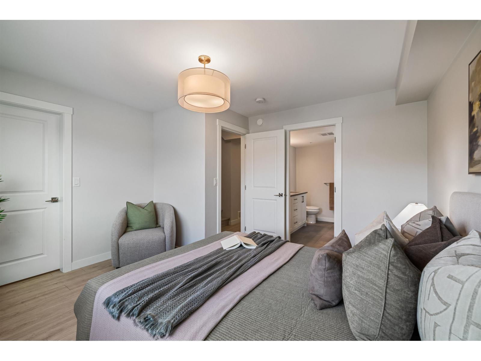 22 20057 82 Avenue Property Photo 22