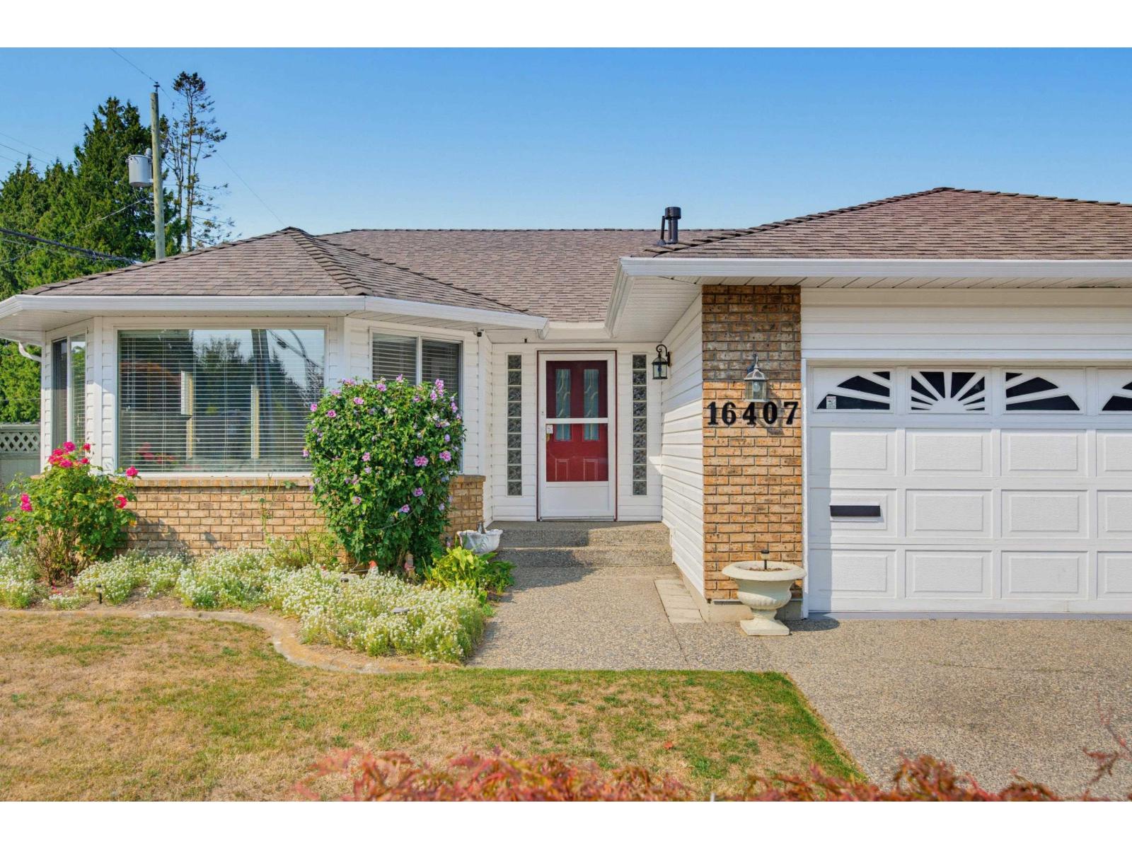 16407 11a Avenue Property Photo 4