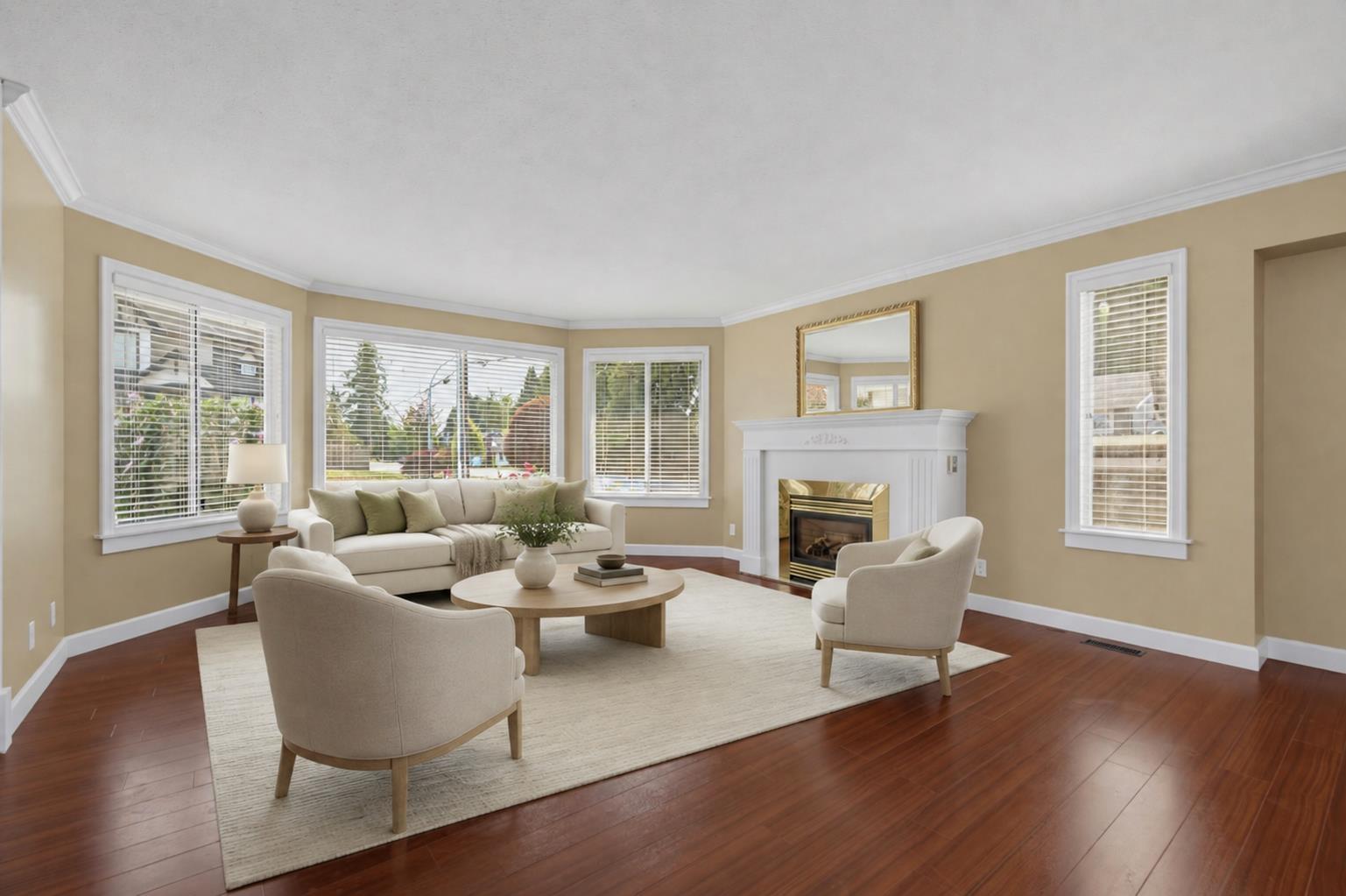 16407 11a Avenue Property Photo 7